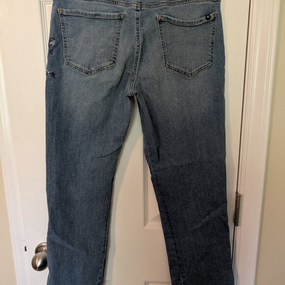 Lucky Brand Sweet Crop Jeans with Embroidered Flowers - Picture 4 of 4